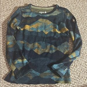 Smartwool Merino 250 Baselayer Crew Top in Blueberry Mtn Scape size M